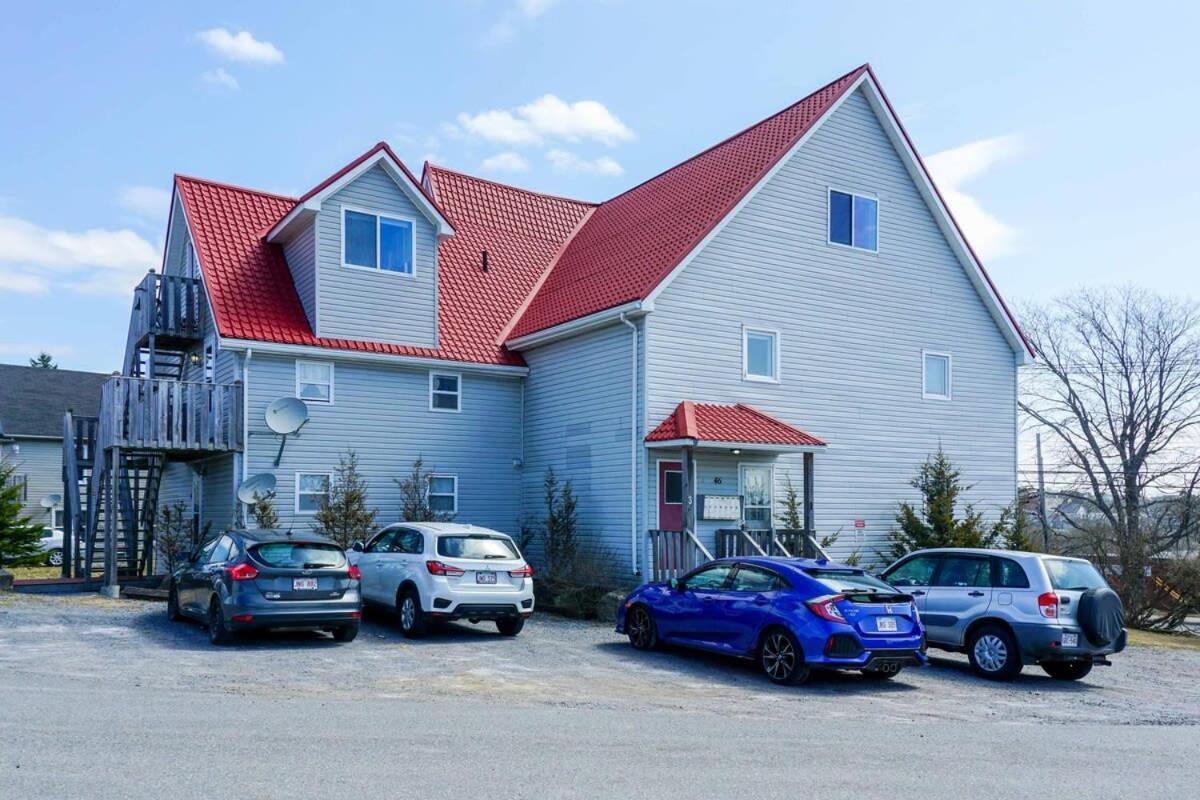 Amazing Location In Saint John 2 Bedroom Modern Parking New מראה חיצוני תמונה