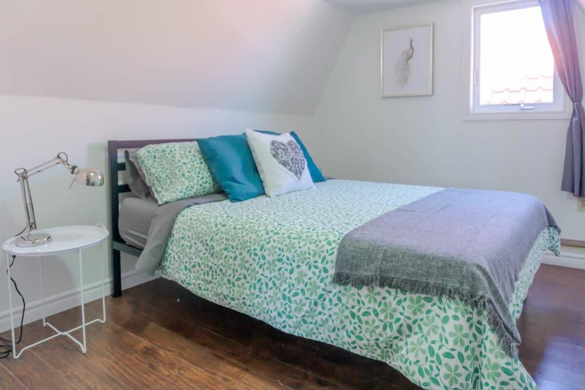 Amazing Location In Saint John 2 Bedroom Modern Parking New מראה חיצוני תמונה